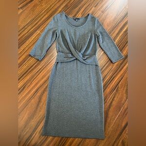 Carre Noir women’s 10 dress, textured twist-front, grey